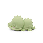 Tonies Bedtime Buddies: Doudou Croco Tonie Figurine - French-Tracklist (in French) : 1. Introduction 2. Chanson du dodo 3. Doudou Croco n'arrive pas à s'endormir 4. Au calme sous la cascade 5. Construire une grotte du dodo 6. L'endroit le plus silencieux du monde 7. Dors bien, Doudou Croco Total Run Time: Approx. 40 minutes