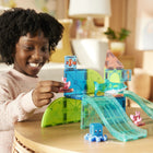 MAGNA-TILES The Original Coral Reef 25-Piece Magnetic Construction Set-Made With Purpose: MAGNA-TILES sets are rooted in research on 21st century skills and are designed to deliver Meaningful Play experiences that are fun and engaging, experience-based, child-led, and truly developmental -helping kids build confidence as they build their world