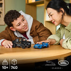 LEGO Speed Champions Jaguar Project 7 & Land Rover Defender-Includes 2 driver minifigures to place behind the wheel for fast-paced action