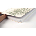 Pierre Belvédère 2026-2027 Weekly/Monthly Academic Planner - 6-1/4" W x 8-1/2" H - Green Bird - Bilingual-Dimensions 6,25 x 8,50 inches