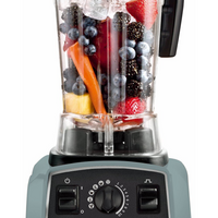 Salton Professional Grade Power Blender - 2 L - Green Mist -8 blade blending system: 4 sawtooth + 4 ultra-sharp angled stainless-steel blades on a heavy duty all metal drive 