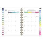 Emily Ley - Agenda scolaire hebdomadaire/mensuel Simplified 2026-2027 - 8 1/2 po H x 5 3/8 po l - bande joyeuse  - bilingue-Un mois sur deux pages comprenant des blocs quotidiens non lignés, une section de tâches lignée, un « conseil de simplicité » pour vous aider à planifier et des onglets pour une navigation facile.