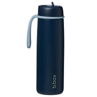 b.box Insulated Flip Top - 690 ml - Midnight-Triple-layer insulation keeps drinks cool for up to 44 hours