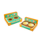 Crayola Colour Wonder Scented Kitchen Playset-Kitchen role-play activity set: kids can decorate pretend treats and create playful kitchen scenes, blending imagination with hands-on creativity