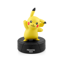 tonies Pikachu Tonie Figurine - French-Tracklist (in French): 1. À la rencontre de Pikachu 2. Introduction à l’univers et aux personnages 3. Histoire 1 : Pikachu et la chose qui fait du bruit 4. Académie des Dresseurs : Les baies 5. Combat de capacités Pokémon 6. Histoire 2 : Pikachu et la chasse aux baies 7. Académie des Dresseurs : Les évolutions d’Évoli 8. Histoire 3 : La tempête et le pique-nique 9. Conclusion Total Run Time: Approx. 78 minutes