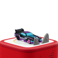 tonies Hot Wheels Tonie Figurine - French-Tracklist (en francais): 1. Générique 2. Les pilotes de Hot Wheels 3. La voiture hantée 4. Restauration rapide... très rapide 5. L'attaque de la pieuvre 6. Attaque de cobra 7. Un dino au garage Total Run Time: Approx. 60 minutes