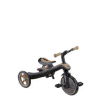 Globber Trike Explorer - Sand-Adjustable parent handle with 2 height options (92cm, 96cm from the ground) and soft TPR grip for comfortable handling. The built-in steering and front freewheel system allow parents to guide and assist toddlers as they learn to steer