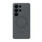 Samsung Galaxy S26 Ultra Silicone Magnet Case - Black-Its soft texture is paired with a comfortable grip and a durable, long-lasting finish that resists wear over time. The Silicone Magnet Case delivers a balanced blend of comfort, protection and simplicity