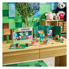 Crayola Minecraft Sculpt & Play Kit-Includes 9 Model Magic Pouches, 5 Pipsqueak Skinny Markers, 1 Backdrop Scene, 2 Colourable Character Cut-Outs, 2 Sculpting Tools, Sculpting Instruction Guide