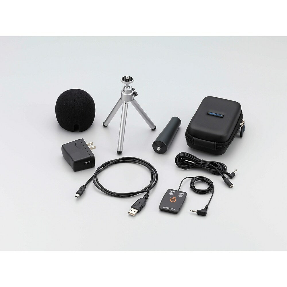 Zoom H2NAP - Accessory Pack for H2n Handy Recorder | staples.ca